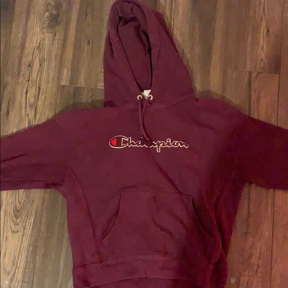 Large champion reverse weave polyester sweater.
